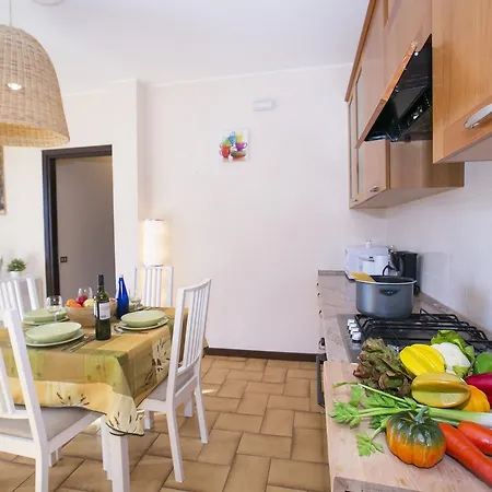 Vista Bella Venere Apartament *